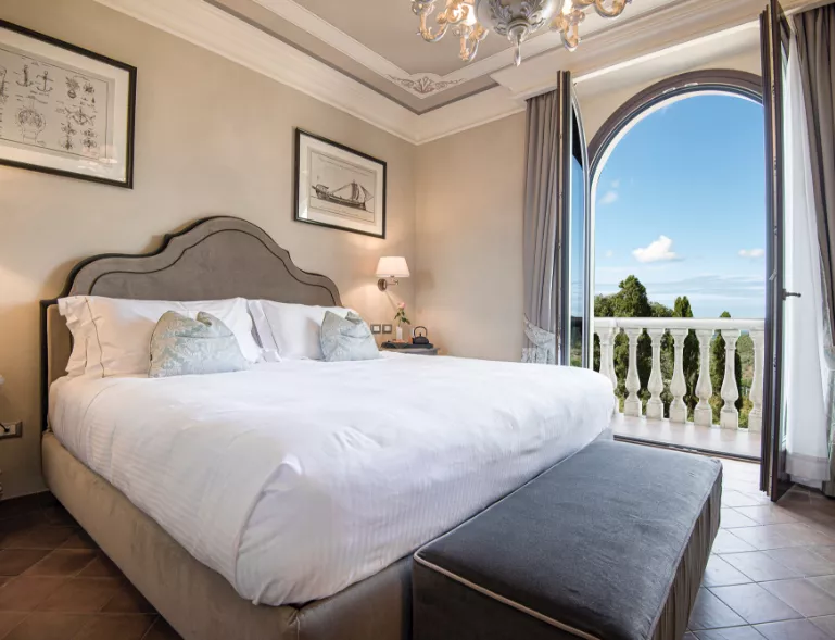 castello bonaria rooms